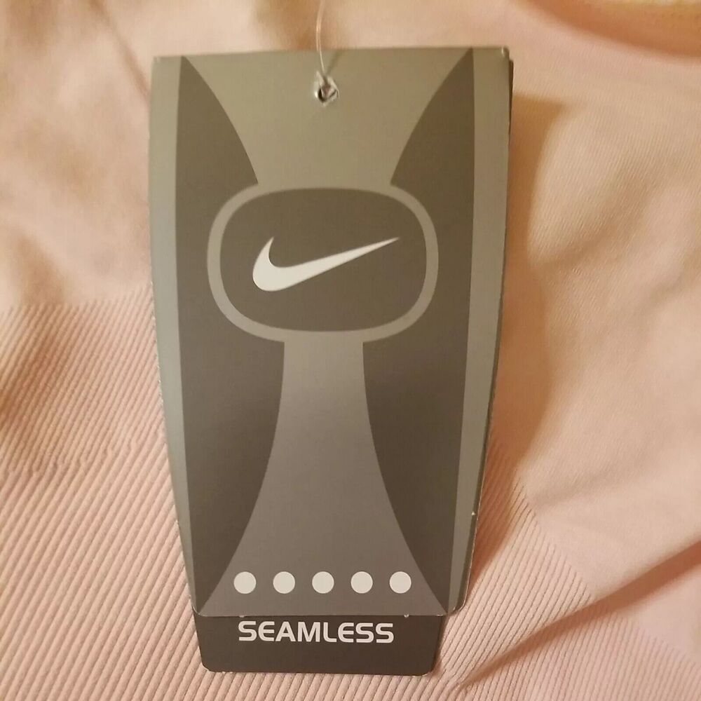 Nike Alpha Project Seamless Pink Sans Couture Bra SIZE S/M - Picture 3 of 8